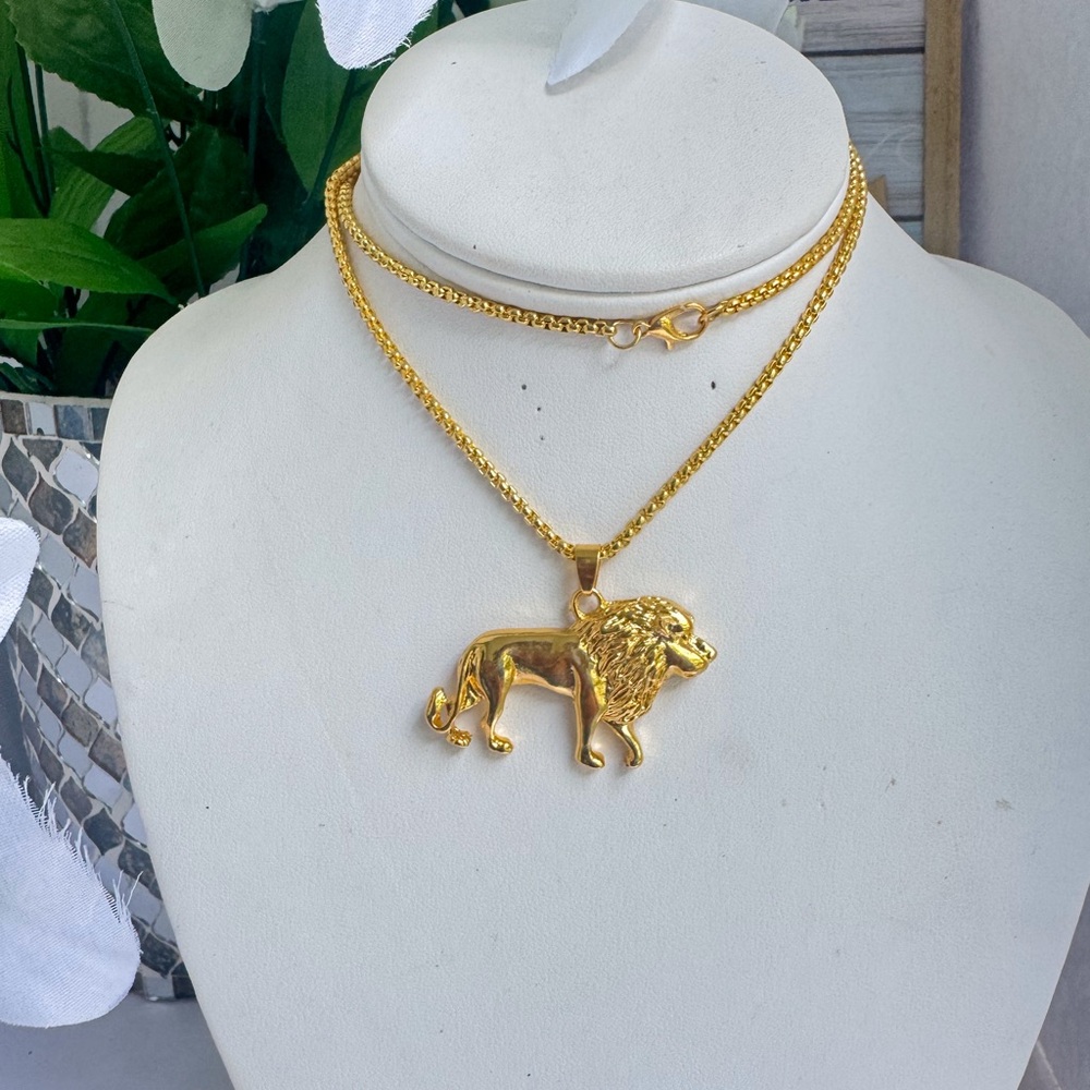 STATEMENT NECKLACE - Picture 6 of 15